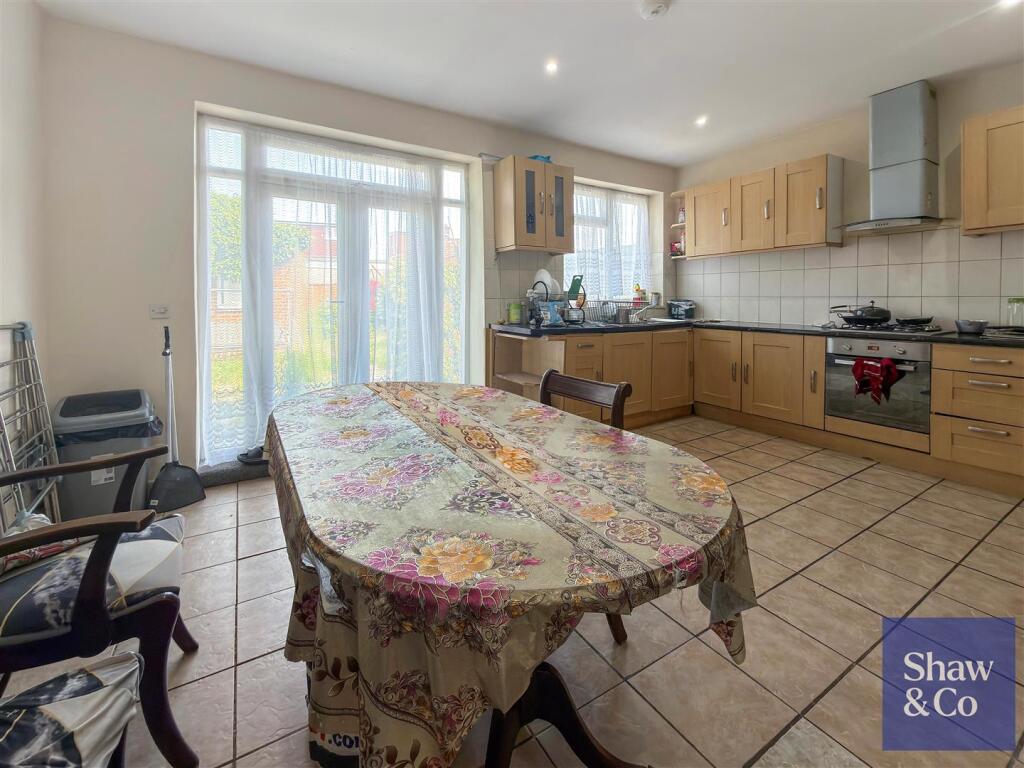 House in London - View 4