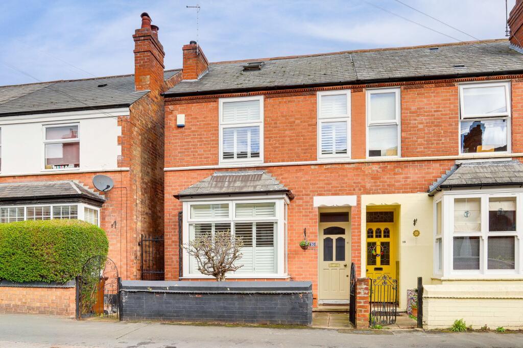 Main image of property: Percival Road, Nottingham, NG5