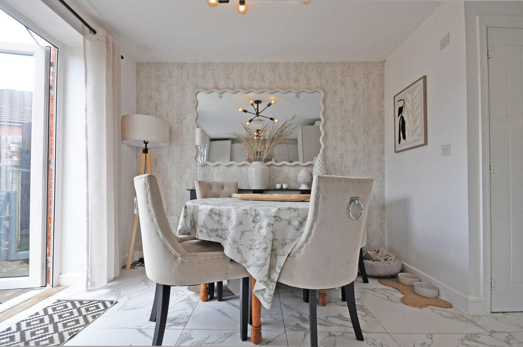 Dehavilland Road, Newport - View 5