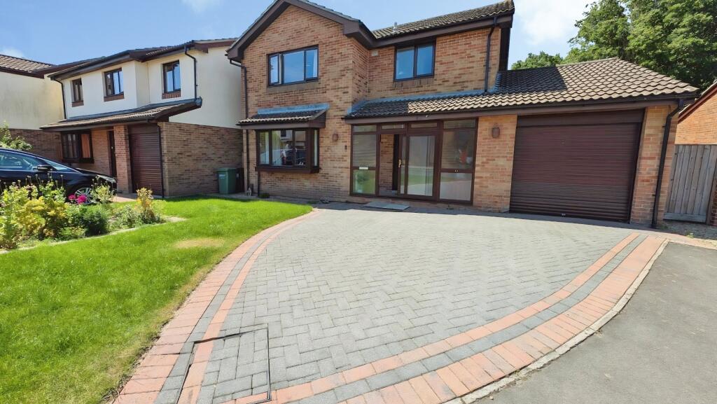 Walshe Avenue, Chipping Sodbury, Bristol, Bristol