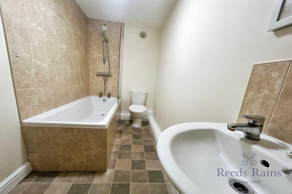 Apartment in York - View 4