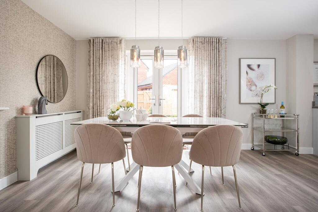 Egremont Road, 
Taunton, 
Somerset, 
TA4 1FF photo 3