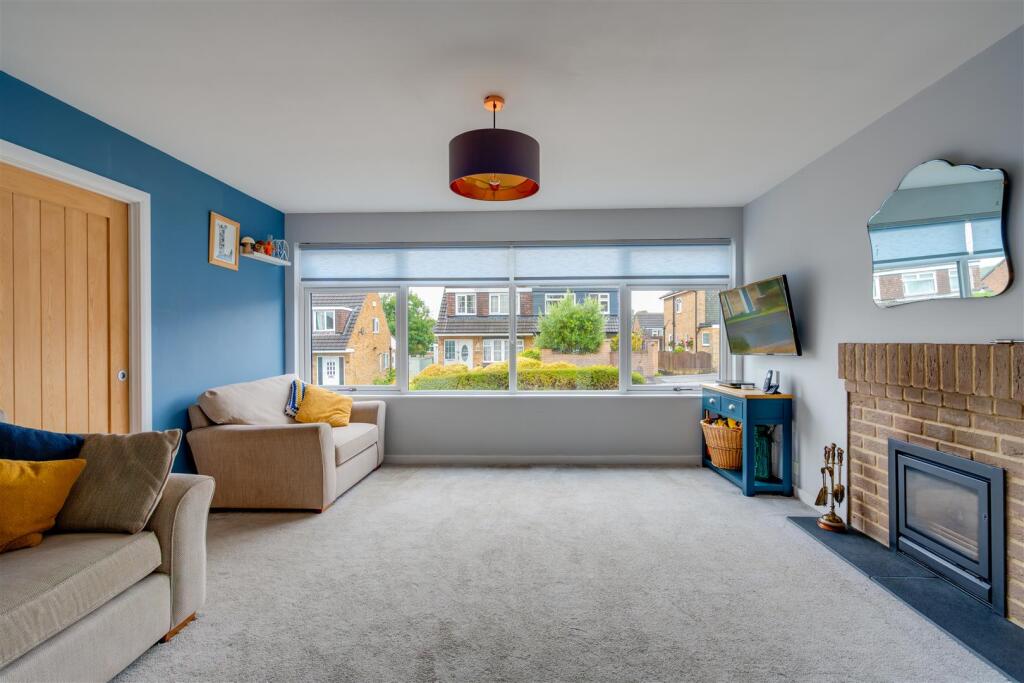 House in Leeds, West Yorkshire - View 5