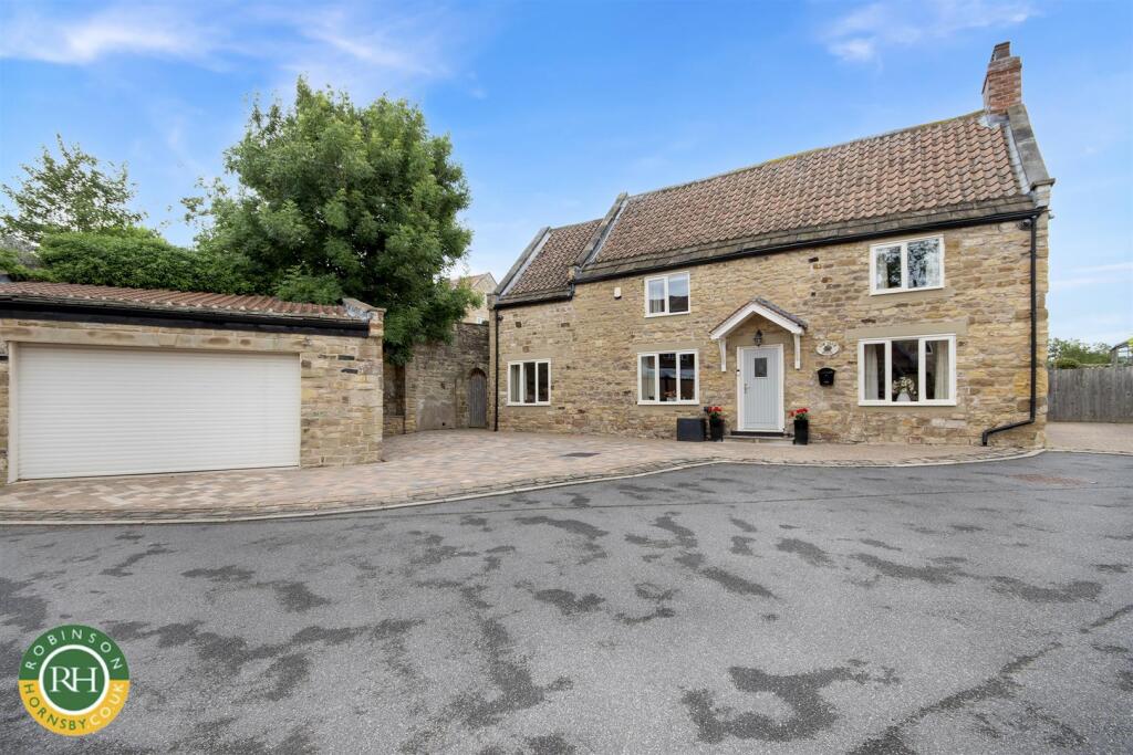 4-bed detached on Doncaster Road, Barnburgh, Doncaster, £599,950