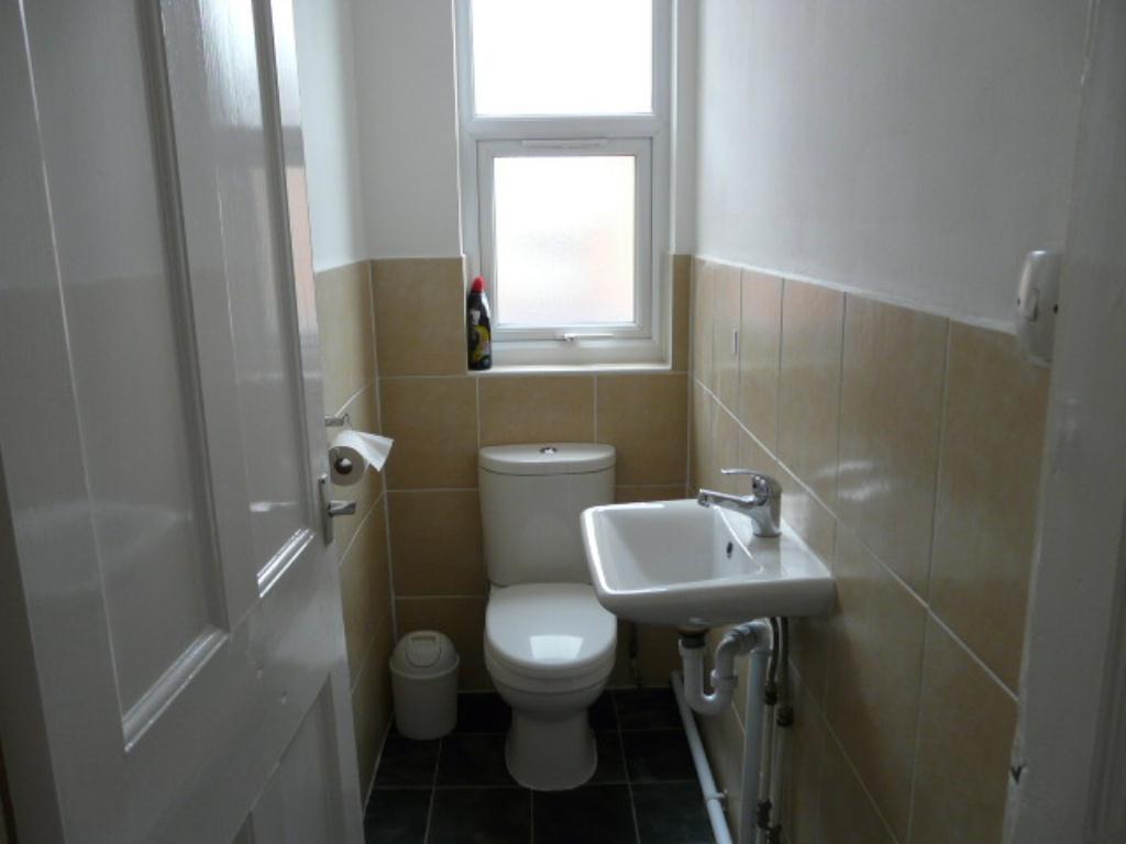 Apartment in Nottingham, Beeston - More