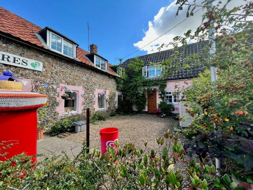 Main image of property: The Street, Ingham, Bury St. Edmunds