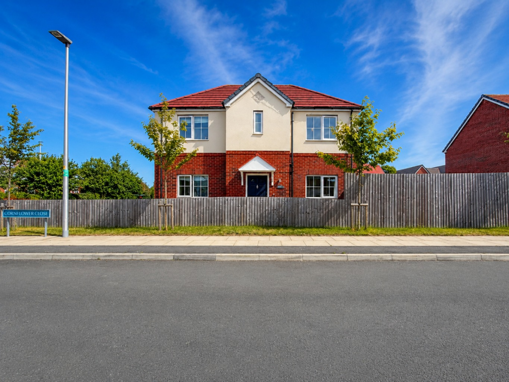 Main image of property: Meadow Lane, Southport, Merseyside, PR8 3RS