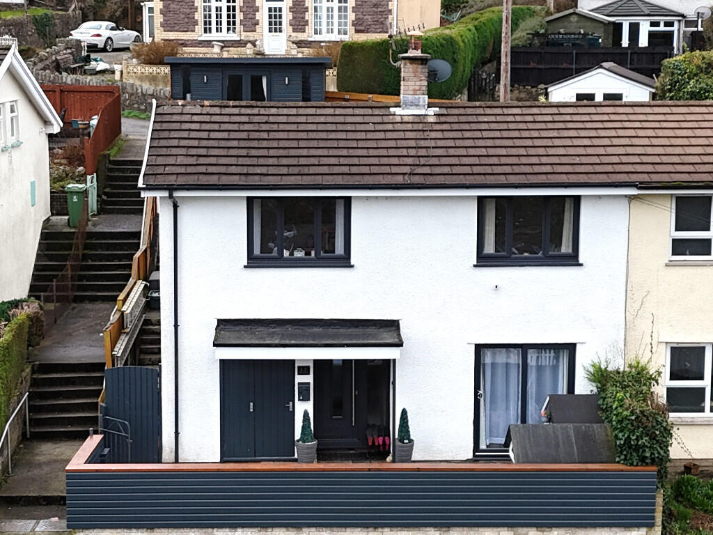 Main image of property: Haulfryn, NP7 0LZ