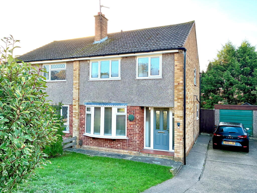 3-bed semi-detached on Priestland Avenue, Spondon, Derby, £260,000
