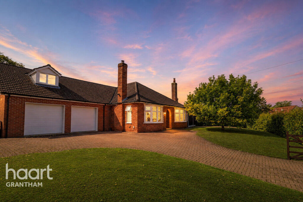 Main image of property: Chapel Street, Sleaford