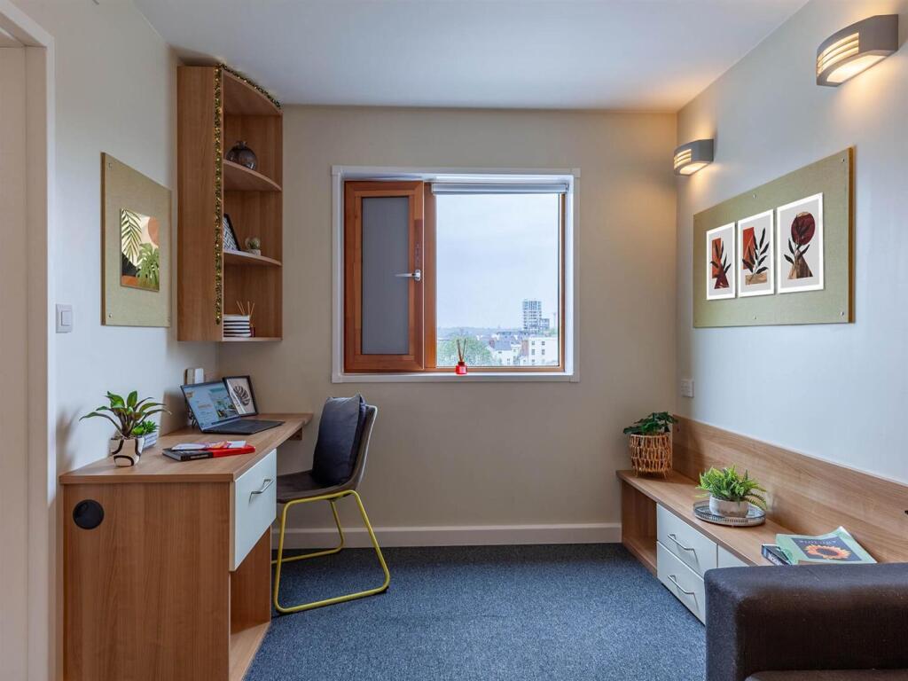 Property photo 6