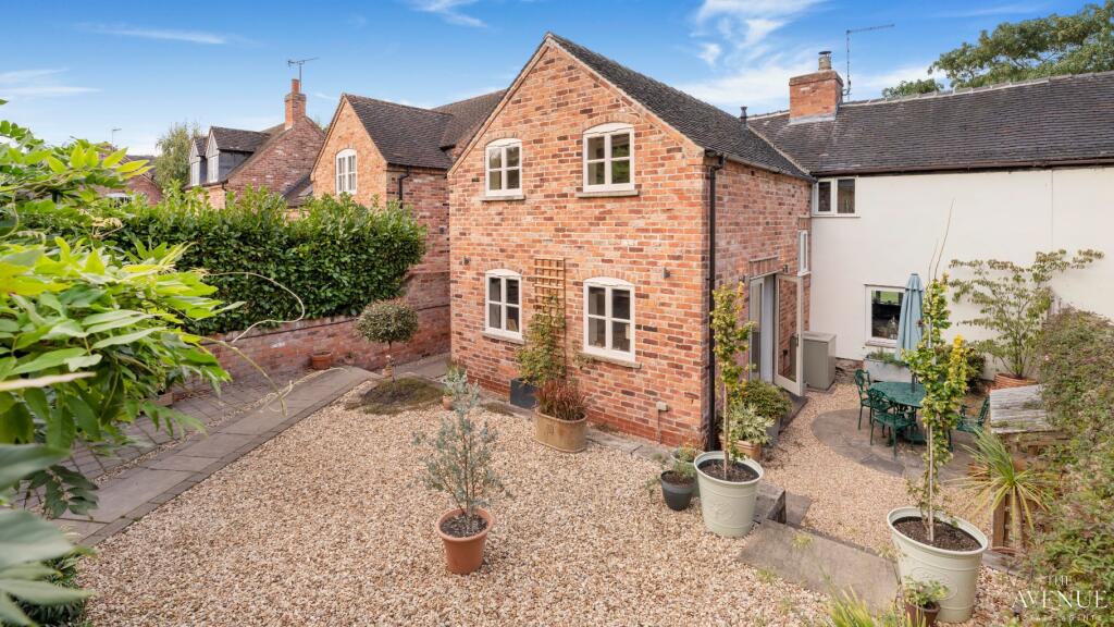 House in Derby - View 2