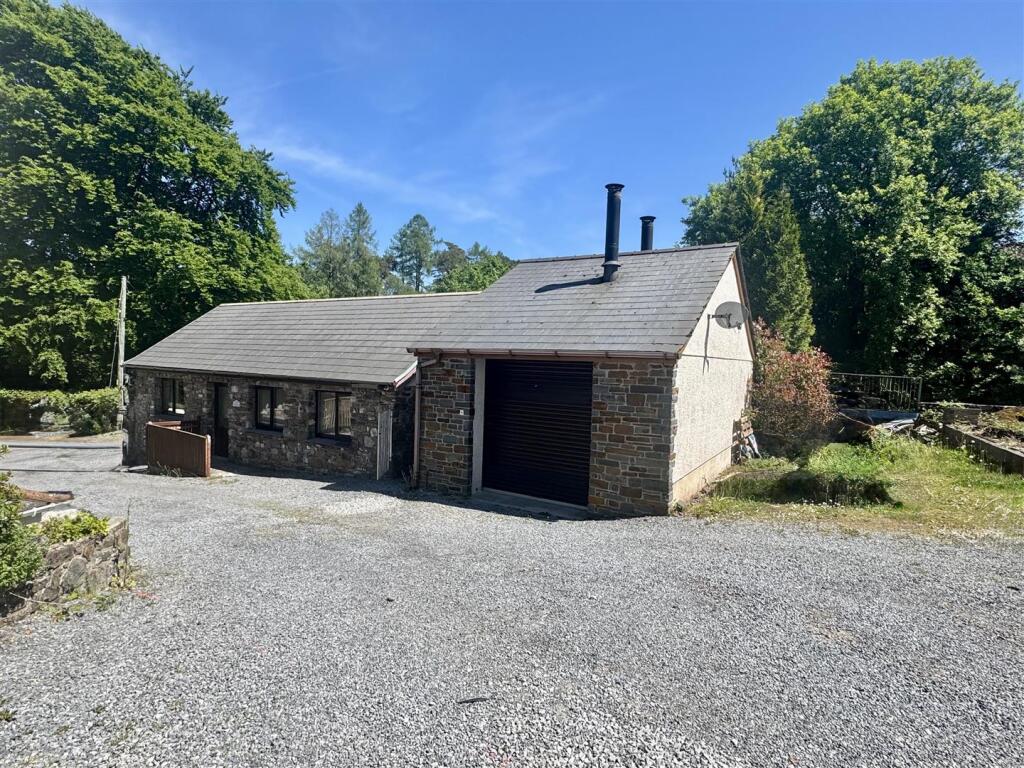 Main image of property: Station Road, Abercrave, Swansea