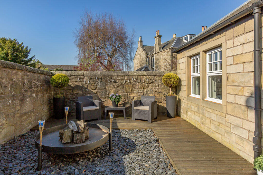 House in Edinburgh - View 5