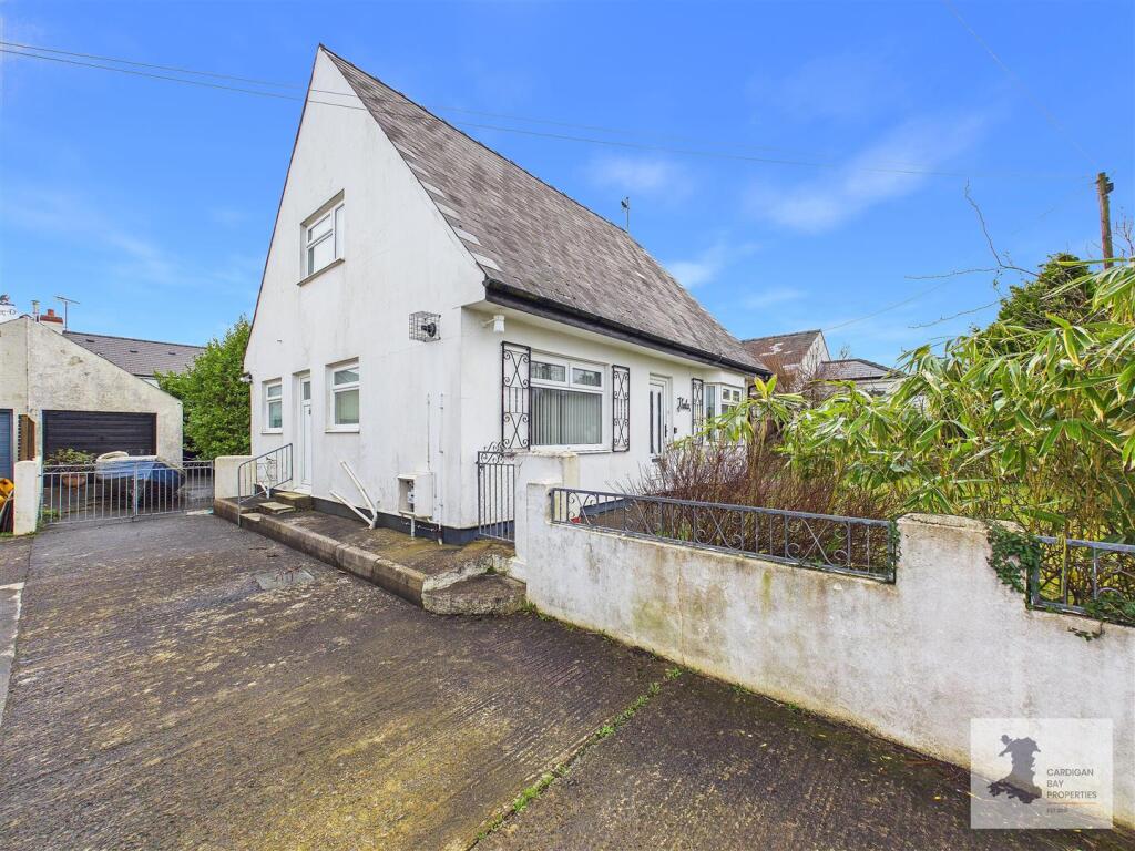 Main image of property: Feidr Fawr, Dinas, Newport
