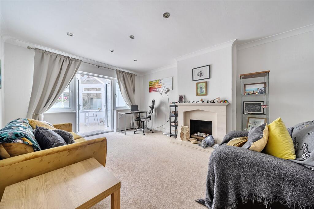 Sunningvale Avenue, Biggin Hill, Westerham, Kent, TN16 - View 3