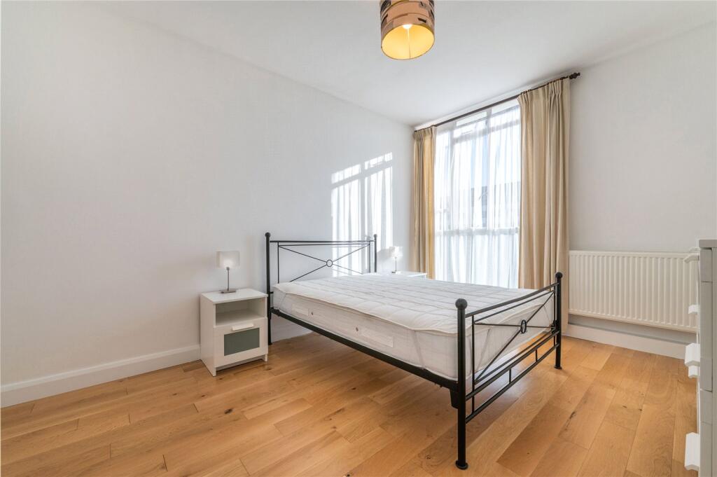 Apartment in London - View 2