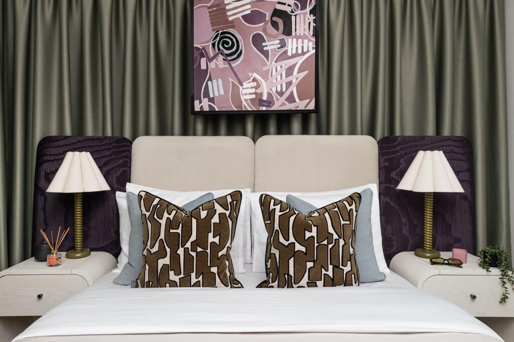 Apartment in London - More