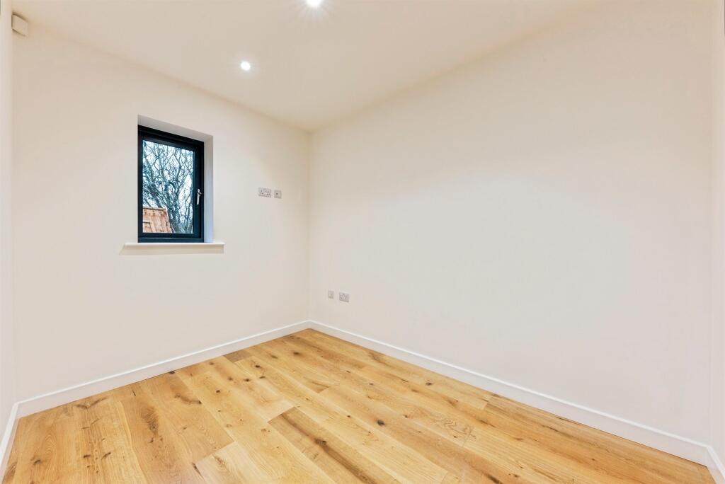 The Hall Farmyard, Harrowby, Grantham - View 5