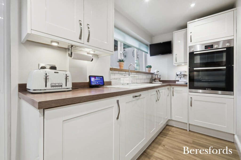 Abbotts Close, Romford, RM7 - View 2