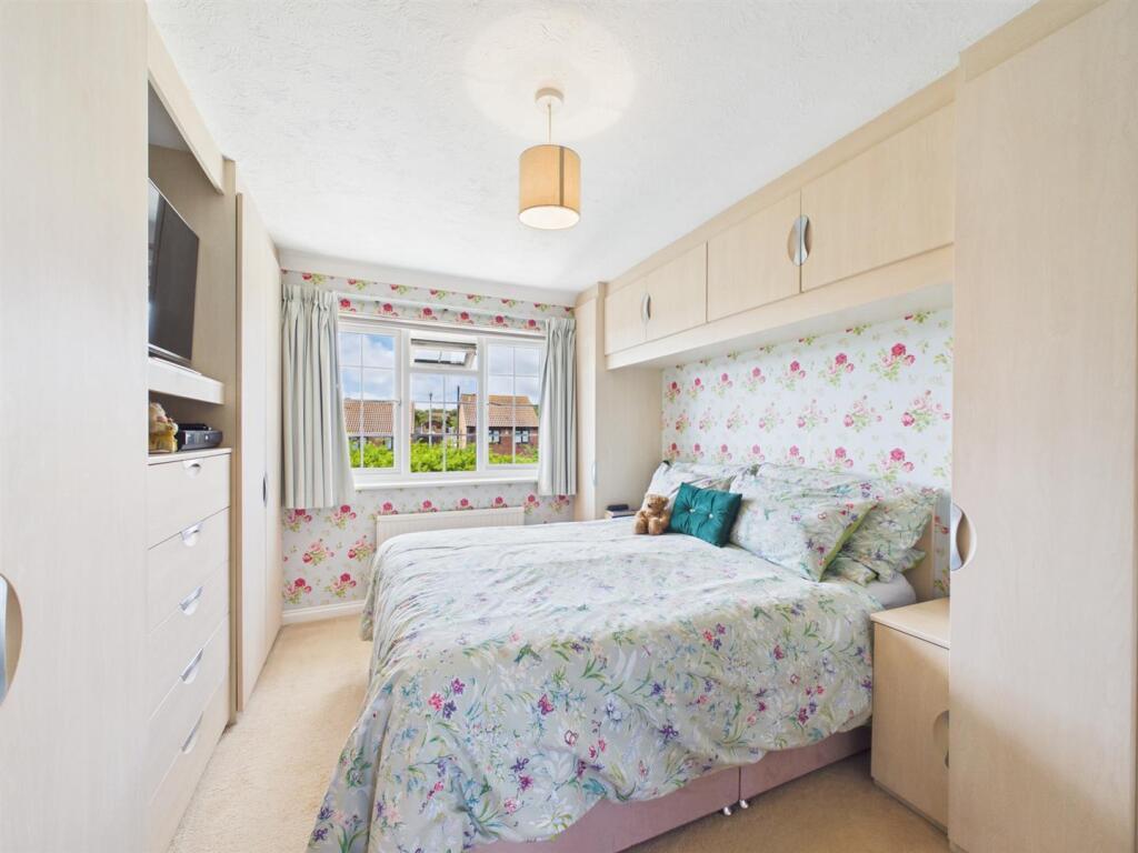 House in Brighton - View 5