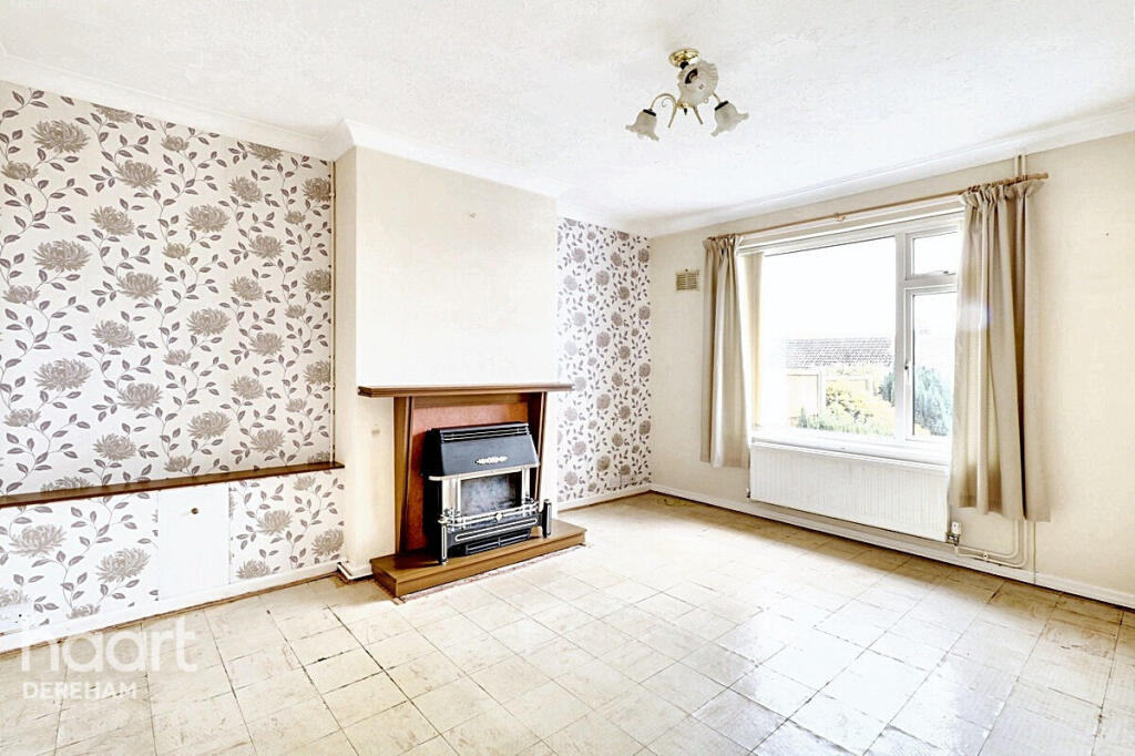 St Hilda Close, Dereham photo 3