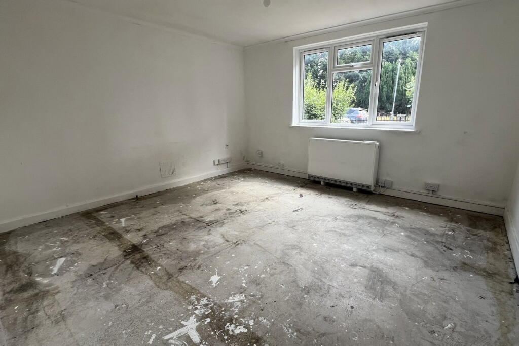 Apartment in Devizes, Wiltshire - View 2