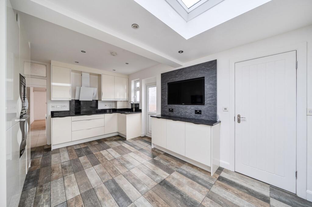 Main image of property: Hillside Gardens, Edgware, HA8