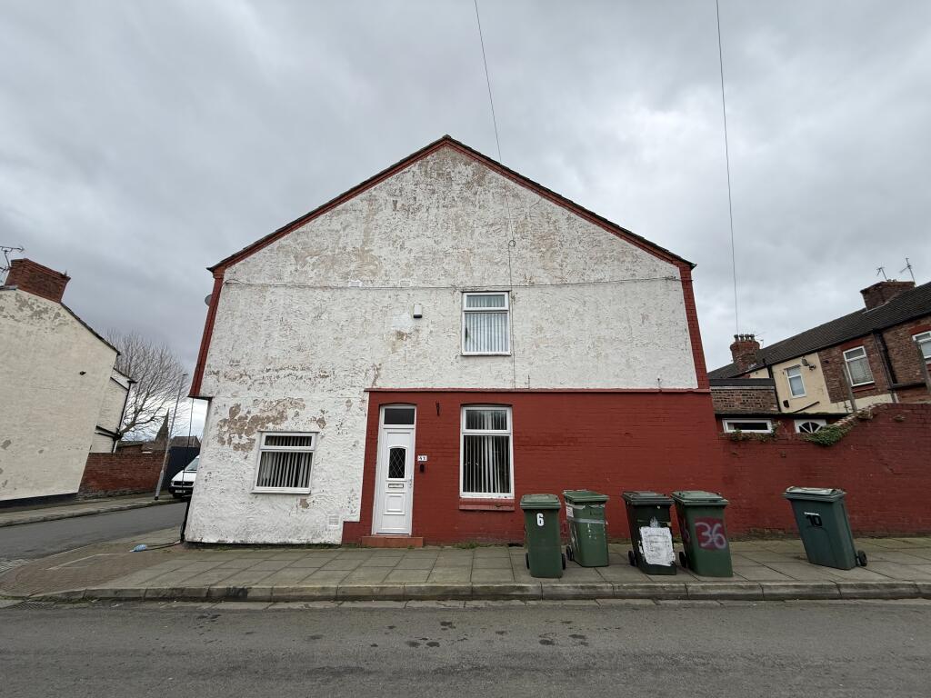 Main image of property: 41 Mossley Road, Birkenhead, Merseyside CH42 5PP