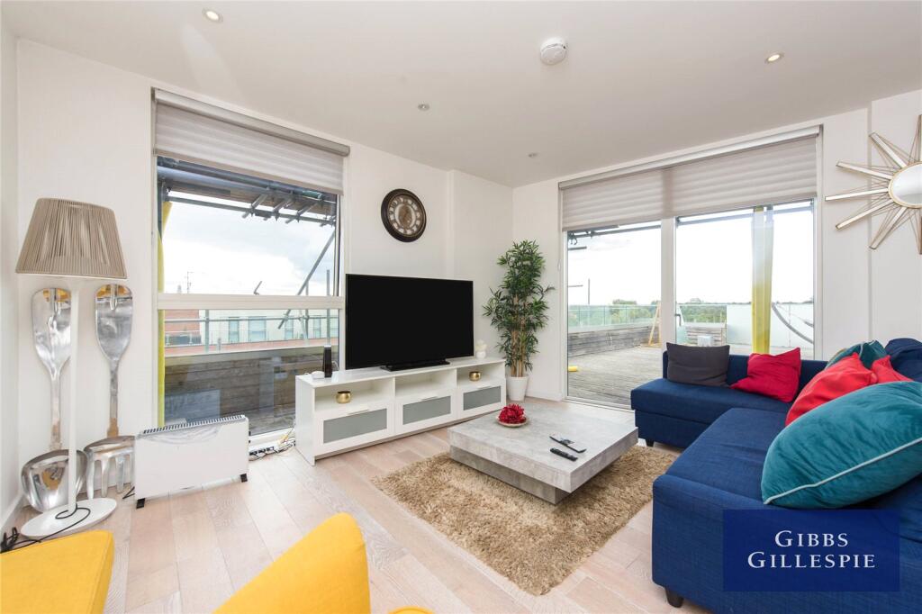 Main image of property: Malthouse Court, High Street, Brentford, TW8