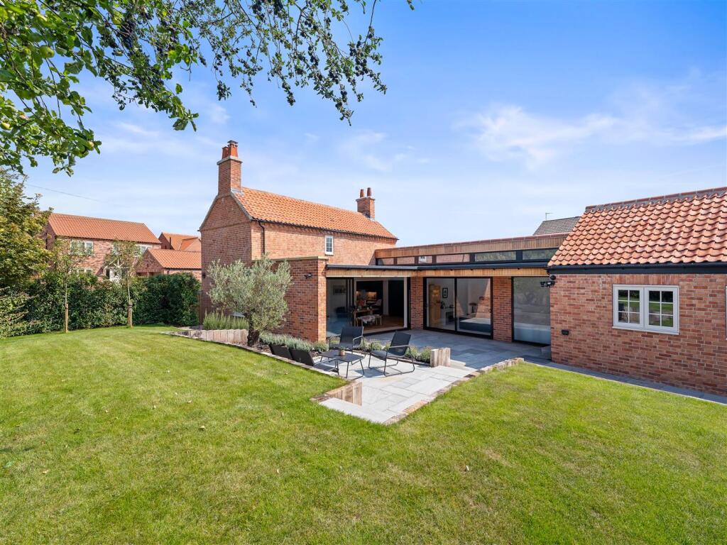 House in Rushcliffe, East Bridgford - View 4
