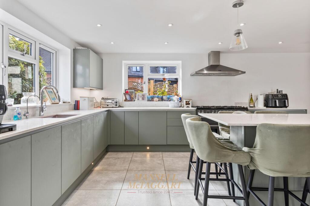 House in Redhill - View 5