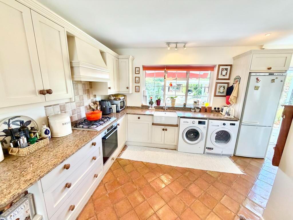 House in London - View 5
