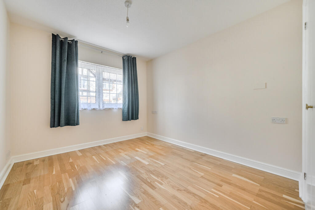 Apartment in Reading, Little Heath, Tilehurst - View 5