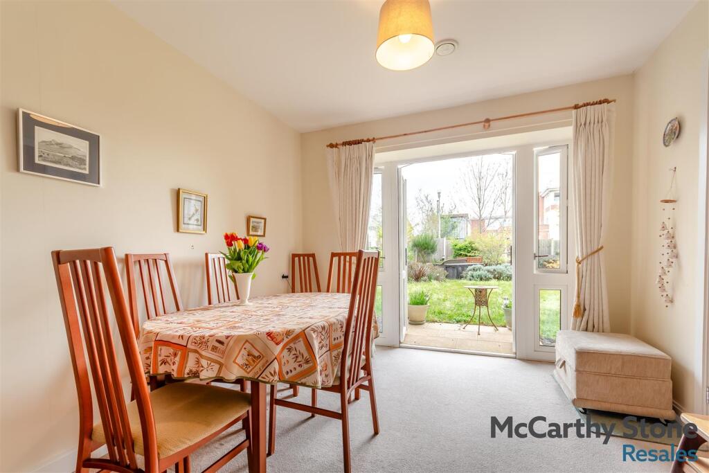 Apartment in Bromsgrove - View 4