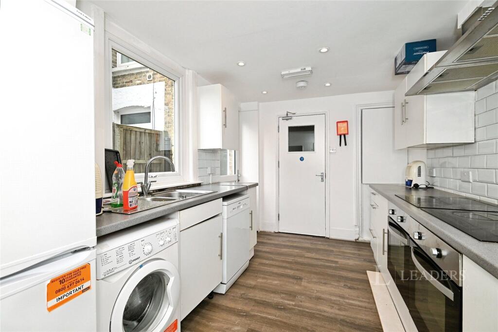 House in Maidstone, Kent - View 3
