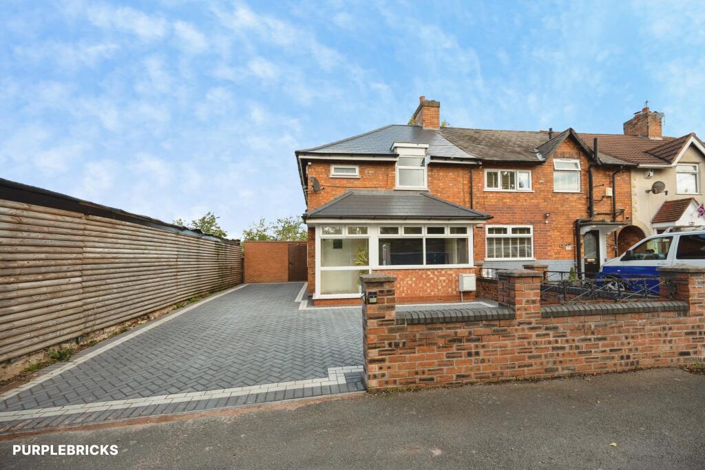 House in Sandwell, West Midlands - View 2