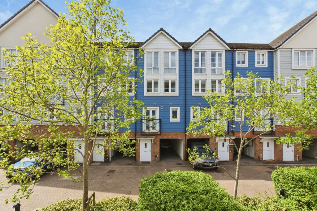 Main image of property: Crabapple Road, Tonbridge, Kent, TN9