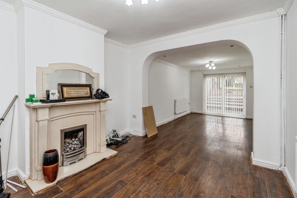 House in Walsall, West Midlands - View 5