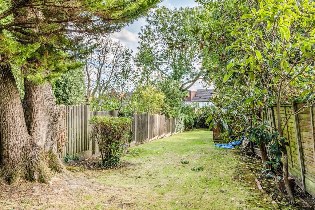 Cat Hill, East Barnet, Barnet, Greater London, EN4 - View 3