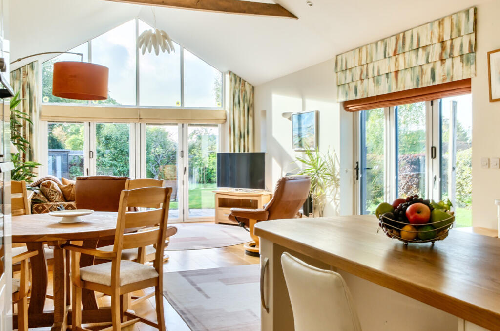 House in Taunton - View 4
