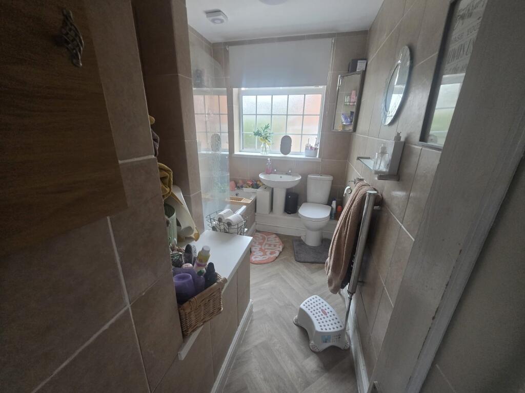 House in Nottingham - View 3