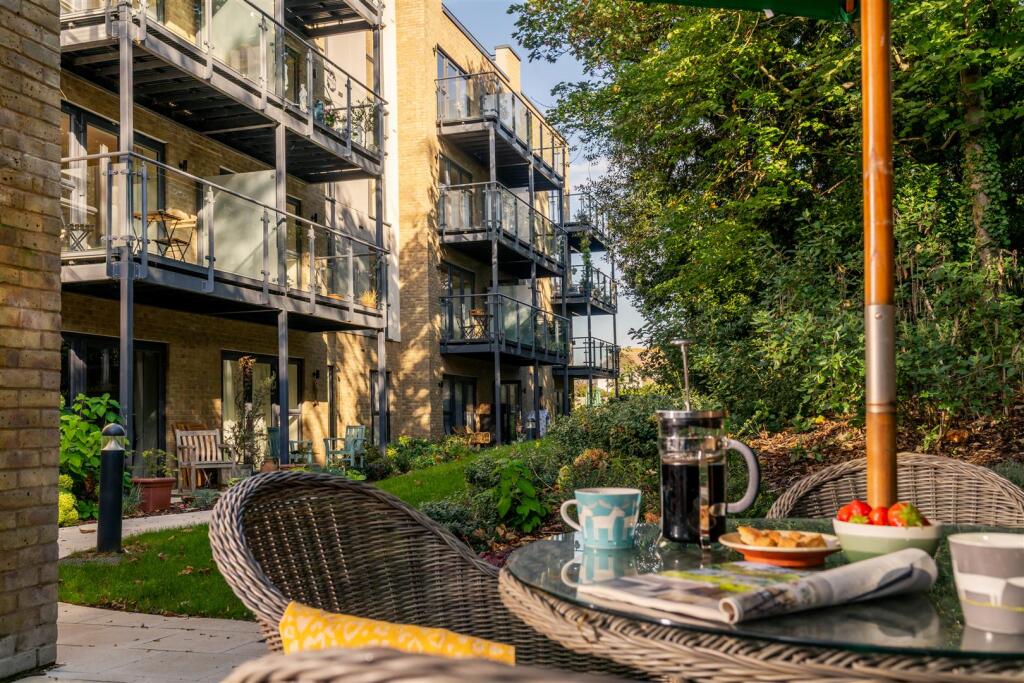 Apartment in Thanet, Upton, Broadstairs and St Peters - View 4