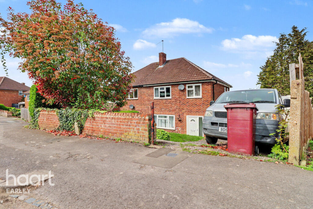 Main image of property: Brybur Close, READING