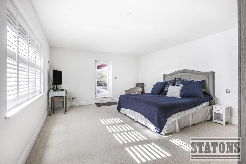 Additional image 24 of Kentish Lane, Brookmans Park, Hertfordshire, AL9