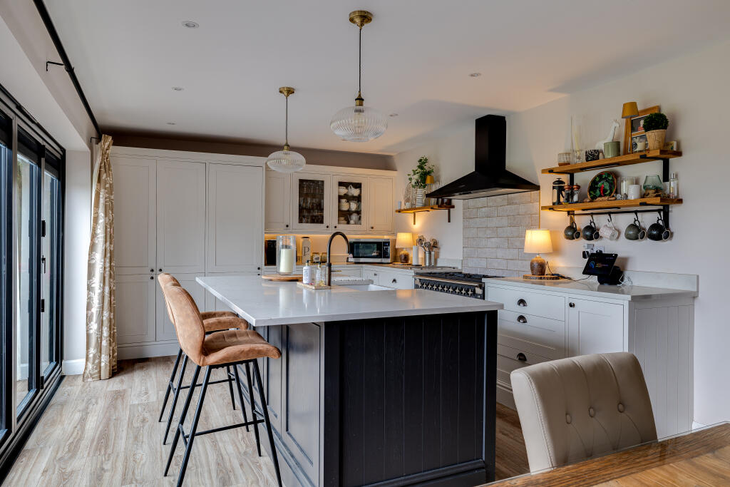 House in Llandudno, Holt - View 5