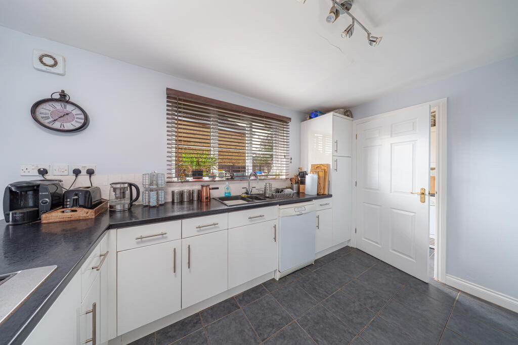 House in Bath - View 3