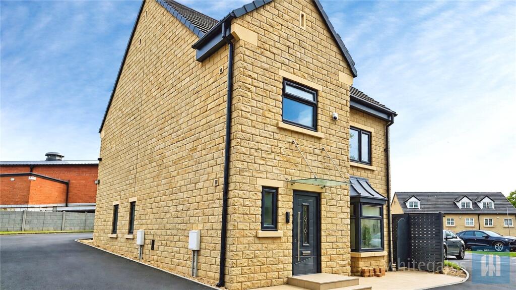 Main image of property: Hebble Court, Thornhill Lees, Dewsbury, WF12