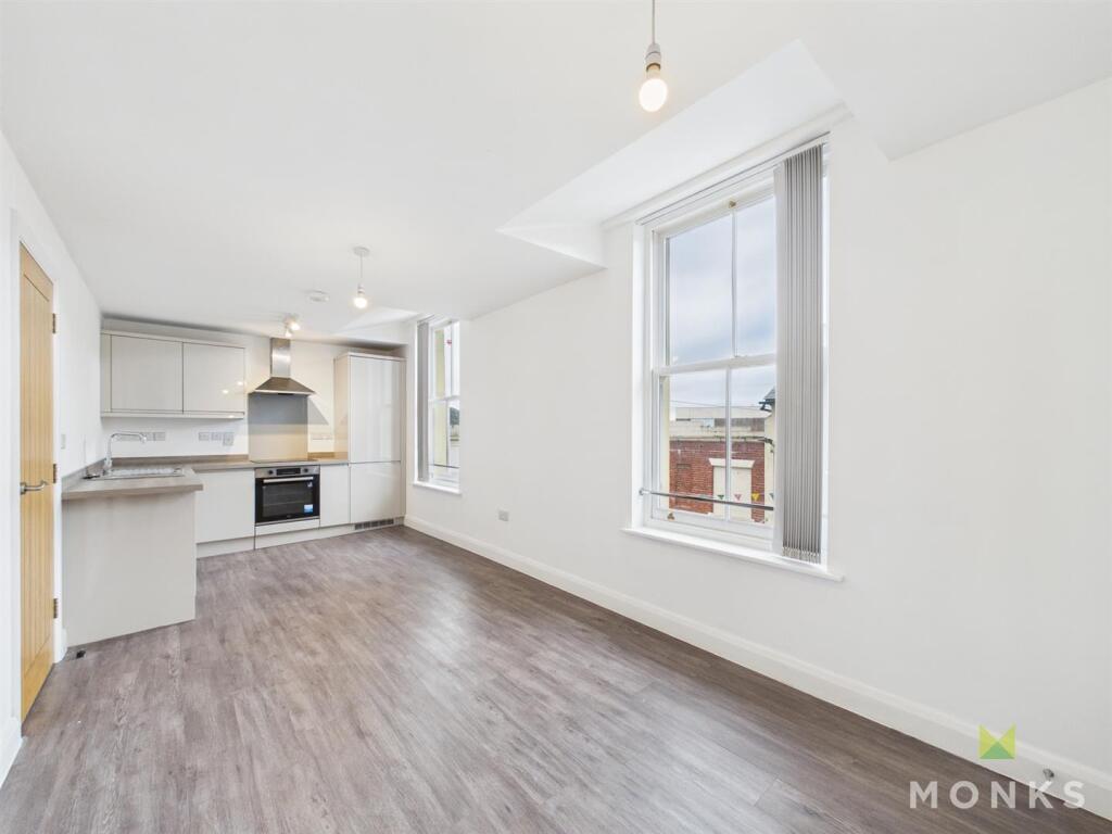 Apartment in Shrewsbury - View 4