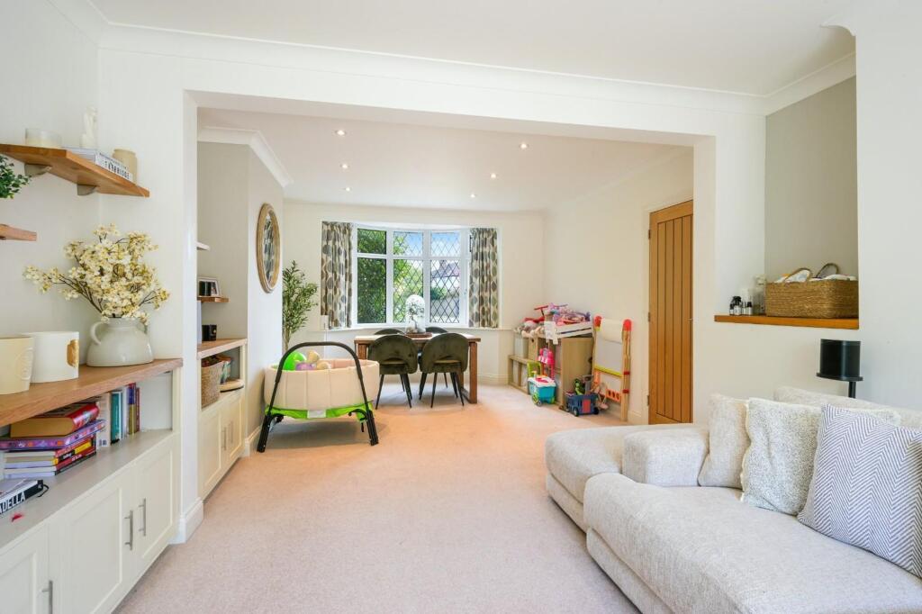 House in Epsom, West Ewell - View 5